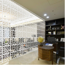 Fashionable Living Room Hollow Mobile Curtain Folding Screen