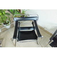 Repair Replacement Straps And Cushion For Wassily Kandinsky Chair In Italian Leather And Bonded Leather Repair Replacement Straps And Cushion For Wassily Kandinsky Chair In Italian Leather And Bonded Leather