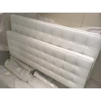Barcelona Loveseat Cushions And Straps In PU Leather Barcelona Loveseat Cushions And Straps In PU Leather