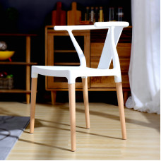 Wishbone Y Chair In Plastic Wishbone Y Chair In Plastic
