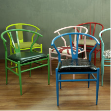Wishbone Y Chair In Steel Version Wishbone Y Chair In Steel Version